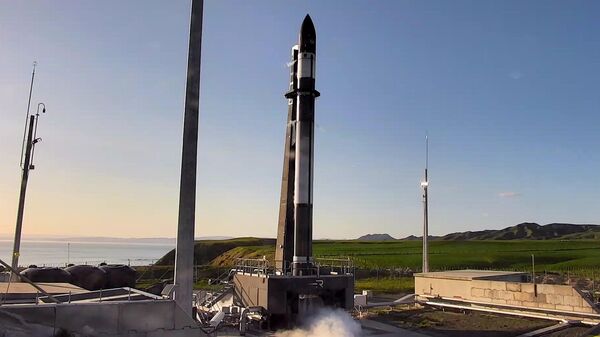 Ракета-носитель Electron на космодроме в Новой Зеландии перед запуском