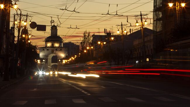 Вид на Золотые Ворота на улице Большая Московская во Владимире