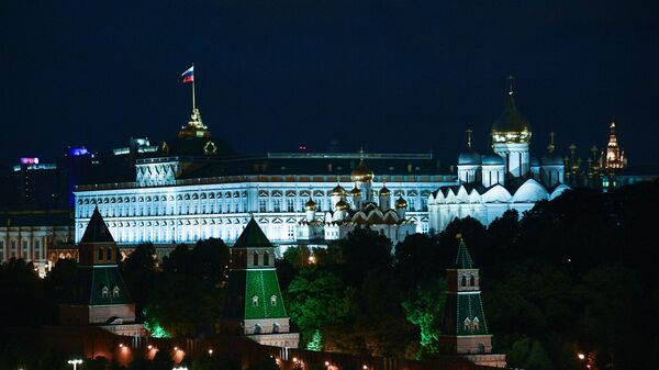 Вид на Кремль в Москве.