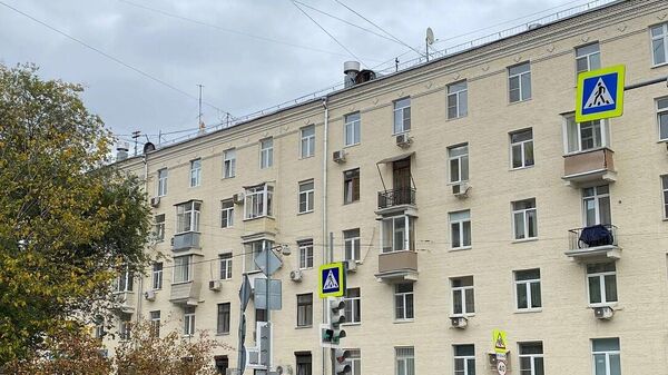 Дом №43-47 на улице Плющиха в Москве