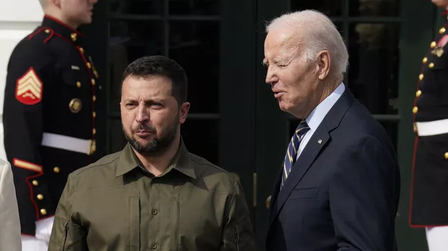 Президент Украины Владимир Зеленский и президент США Джо Байден во время встречи в Белом доме