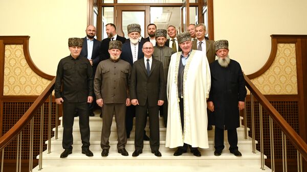 Первый заместитель руководителя администрации президента РФ Сергей Кириенко во время встречи с муфтиями Северного Кавказа