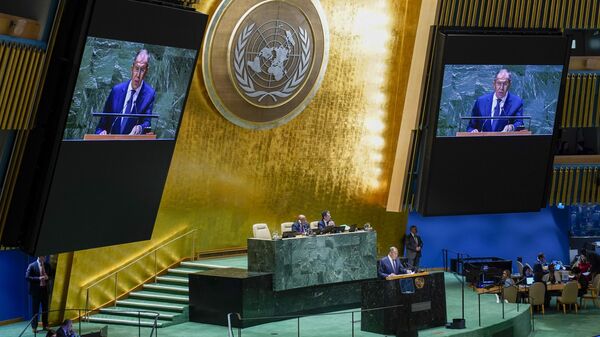 Министр иностранных дел России Сергей Лавров выступает на 78-й сессии Генеральной Ассамблеи ООН
