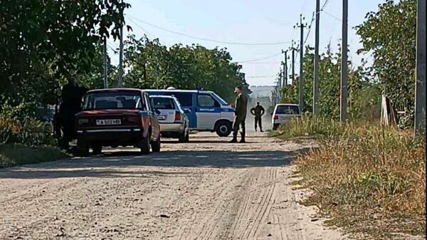 Блокпост в районе обнаружения обломков ракеты С-300 в Кицканах