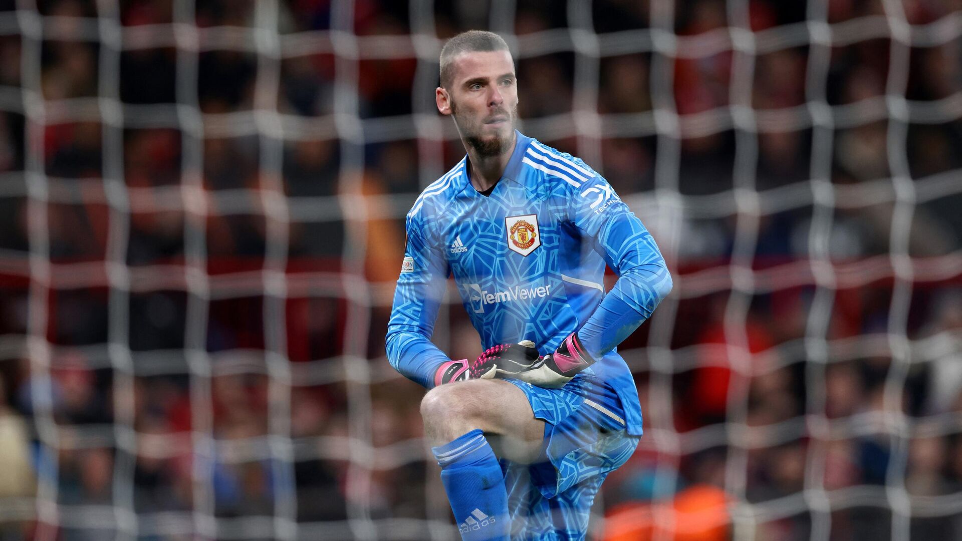 Unemployed star Why doesn’t anyone need one of the best goalkeepers in the world?