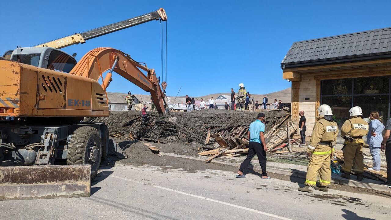 Место обрушения первого этажа здания в дагестанском селе Карабудахкент - РИА Новости, 1920, 29.09.2023