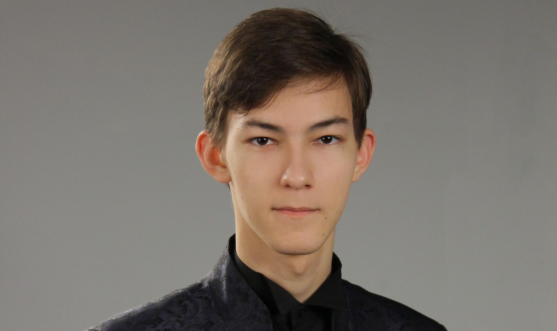 ислямов скрипач.