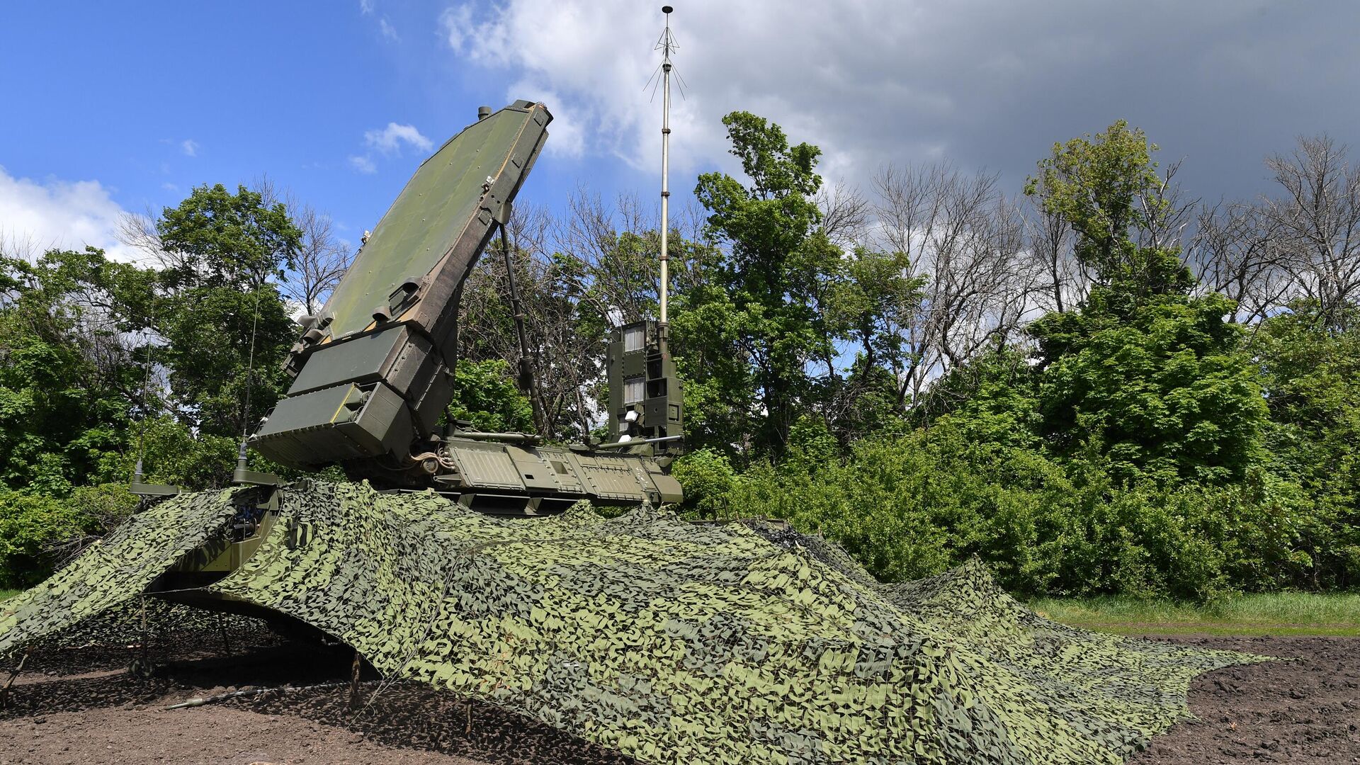 Работа зенитной ракетной системы ПВО - РИА Новости, 1920, 29.06.2024