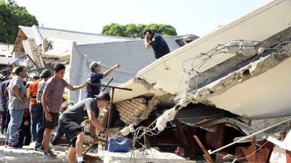 Обрушение крыши церкви в мексиканском городе Сьюдад-Мадеро. 2 октября 2023