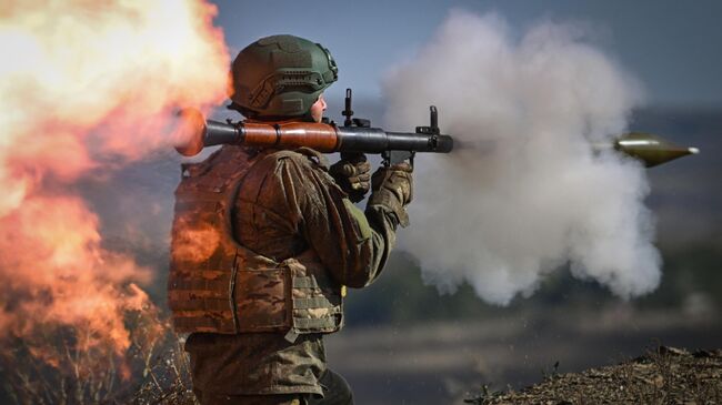 Российский военнослужащий в хоне проведения спецоперации