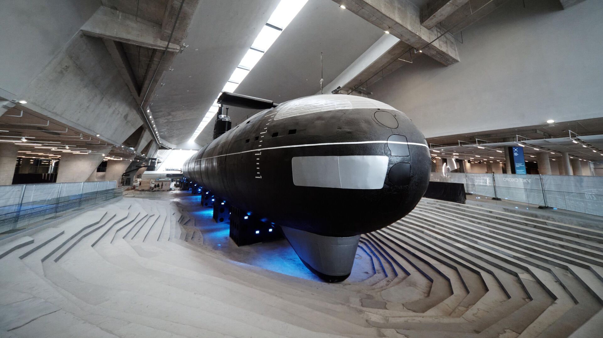 Атомная подводная лодка К-3 Ленинский комсомол, в которой проводятся работы по внутренней реставрации, в Музее военно-морской славы в Кронштадте - РИА Новости, 1920, 26.12.2023