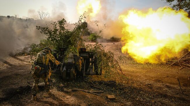 Боевая работа расчетов буксируемых гаубиц Д-30 в зоне проведения СВО