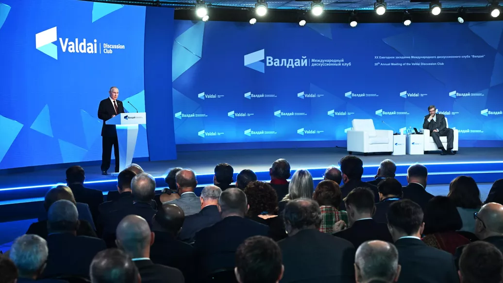 Проект "Один пояс — один путь" и ЕАЭС дополняют друг друга, заявил Путин