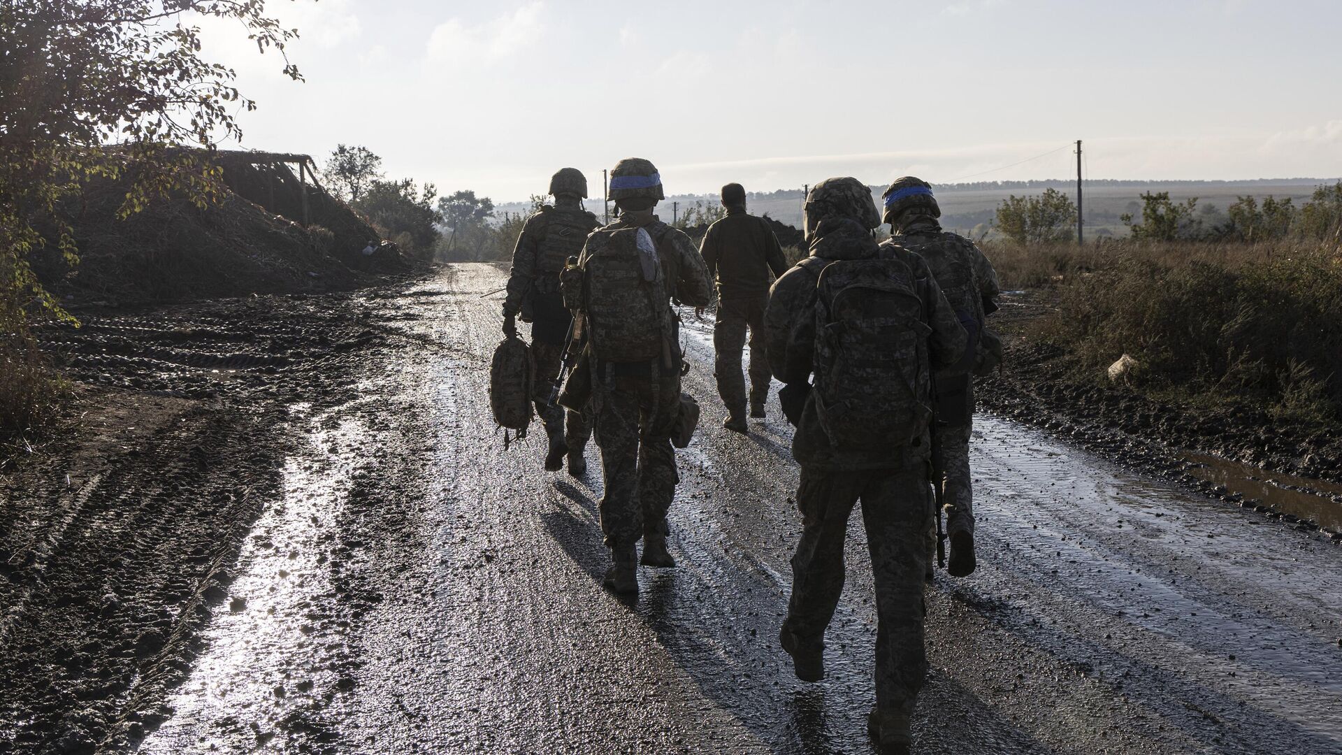Группа украинских военных сдалась в плен в районе Урожайного, сообщил Рогов