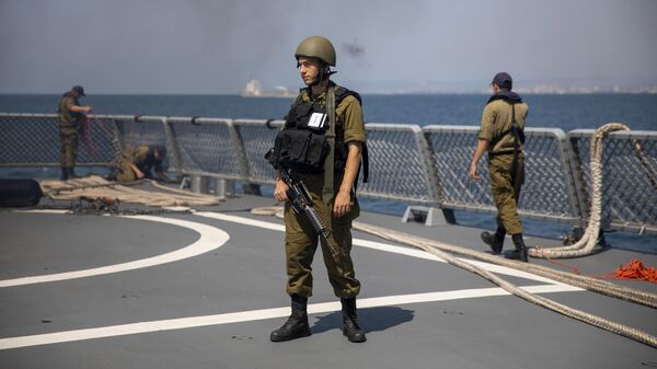 Военные на палубе корвета Atzmaut ВМС Израиля. Архивное фото