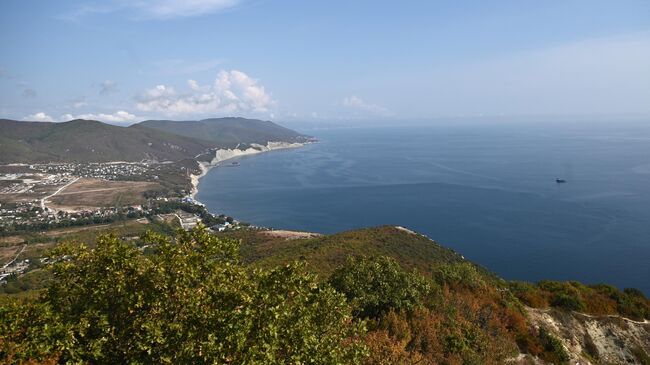 Панорама на село Южная Озереевка со смотровой площадки Дом йога