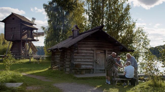 Кадр из фильма Беспринципные в деревне