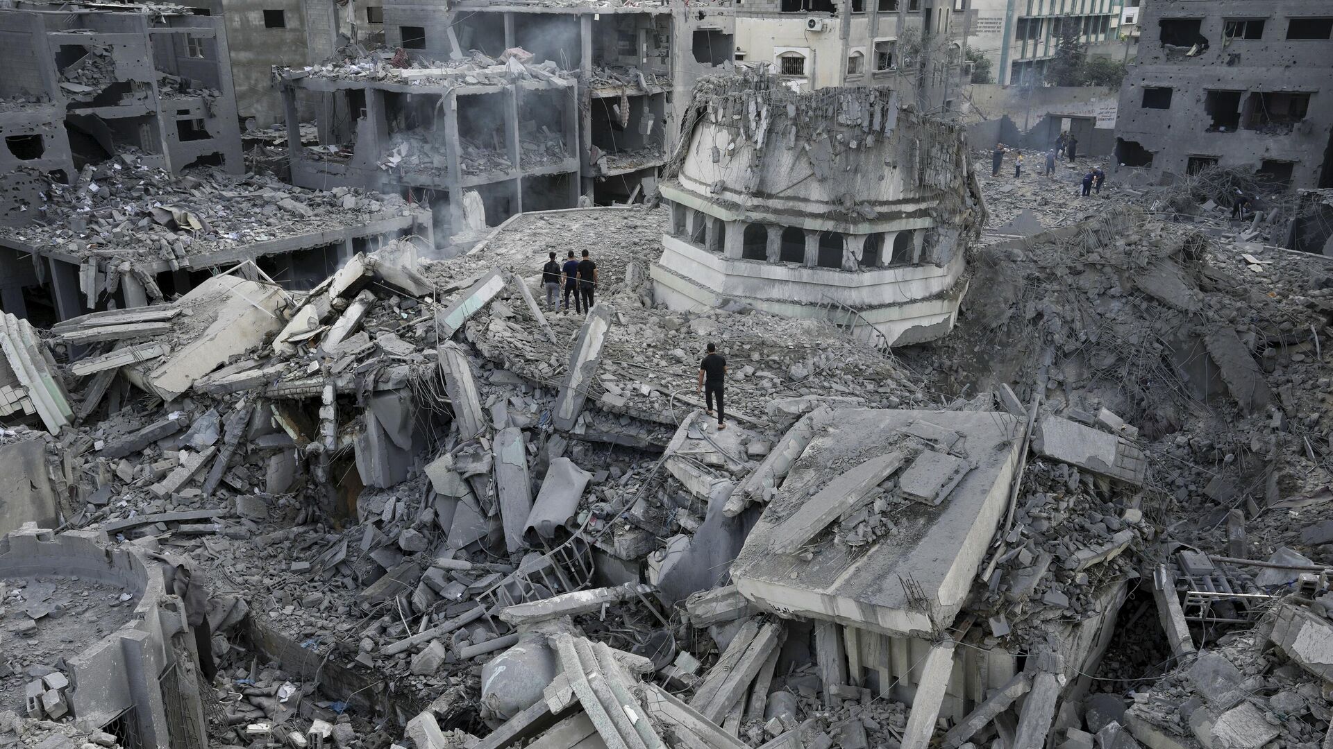 Руины мечети Ясин в городе Газа, разрушенной израильским авиаударом - РИА Новости, 1920, 10.10.2023