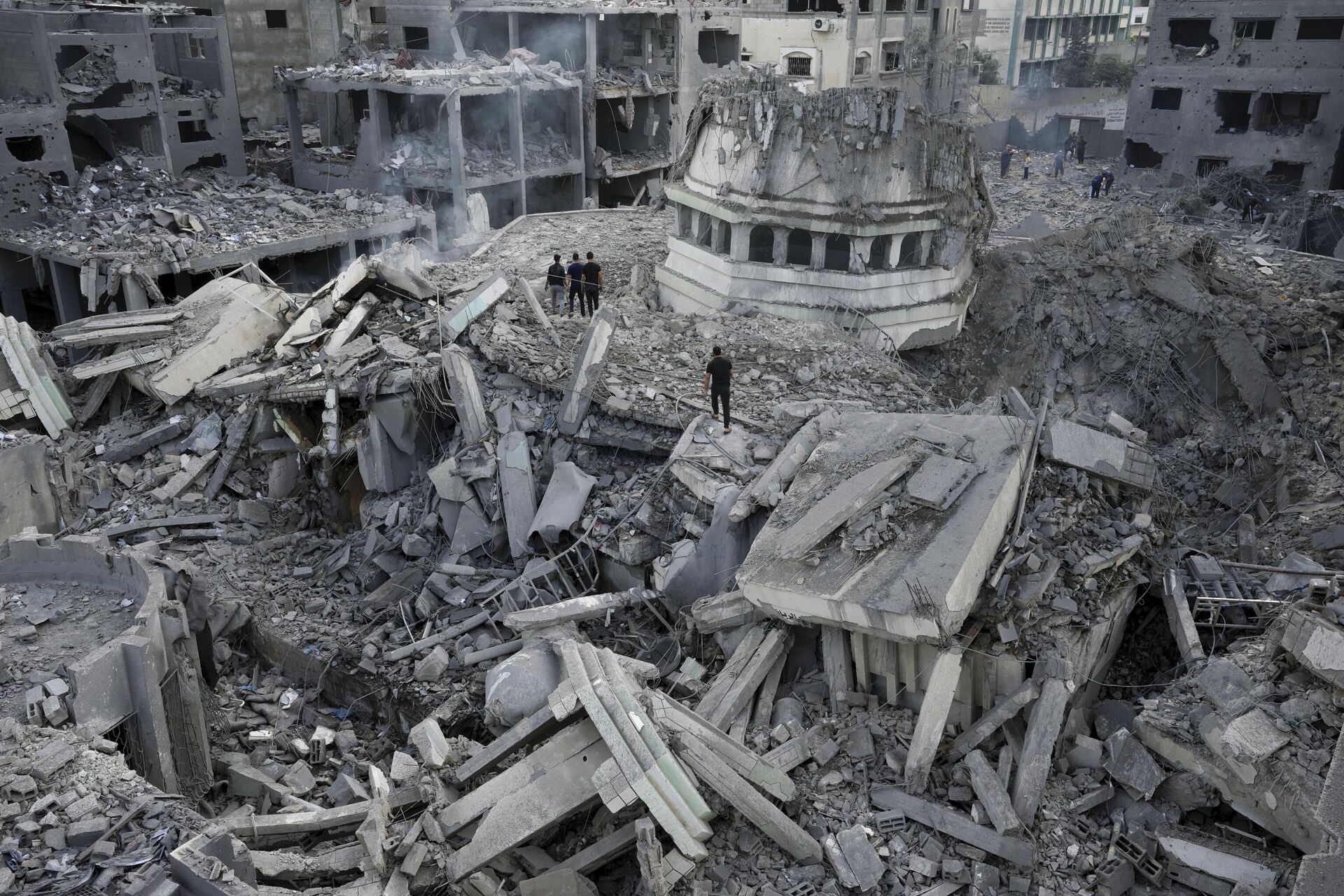 Руины мечети Ясин в городе Газа, разрушенной израильским авиаударом - РИА Новости, 1920, 11.10.2023