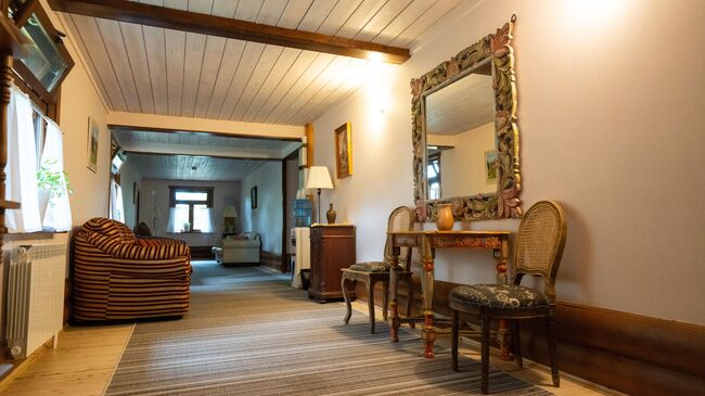 Гостиница, холл Гостиница, холл