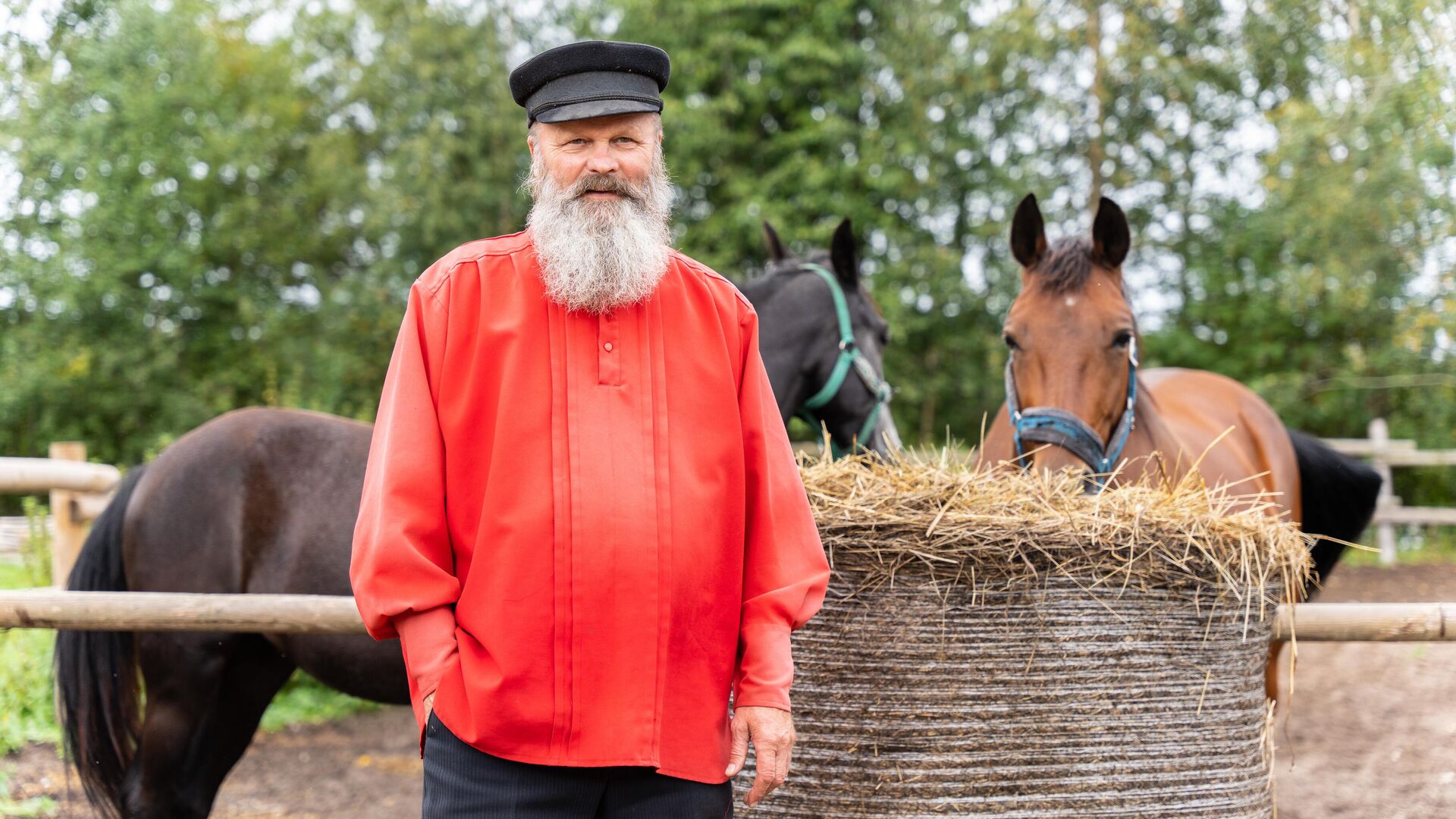 Ерофеич – знаменитость деревни Мандроги Ерофеич – знаменитость деревни Мандроги