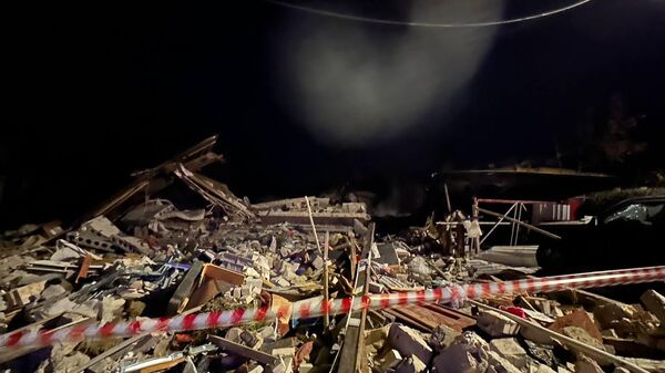 Разрушенный в результате падения БПЛА частный дом в Белгородской области