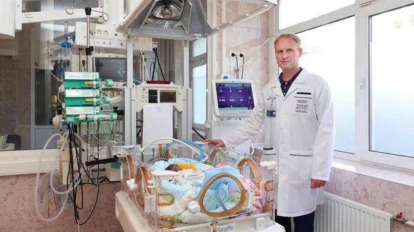 Главный врач Морозовской детской больницы, главный неонатолог Москвы Валерий Горев