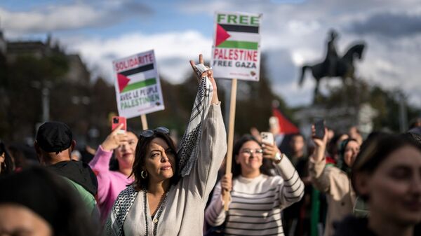 Митинг в поддержку Палестины в Женеве