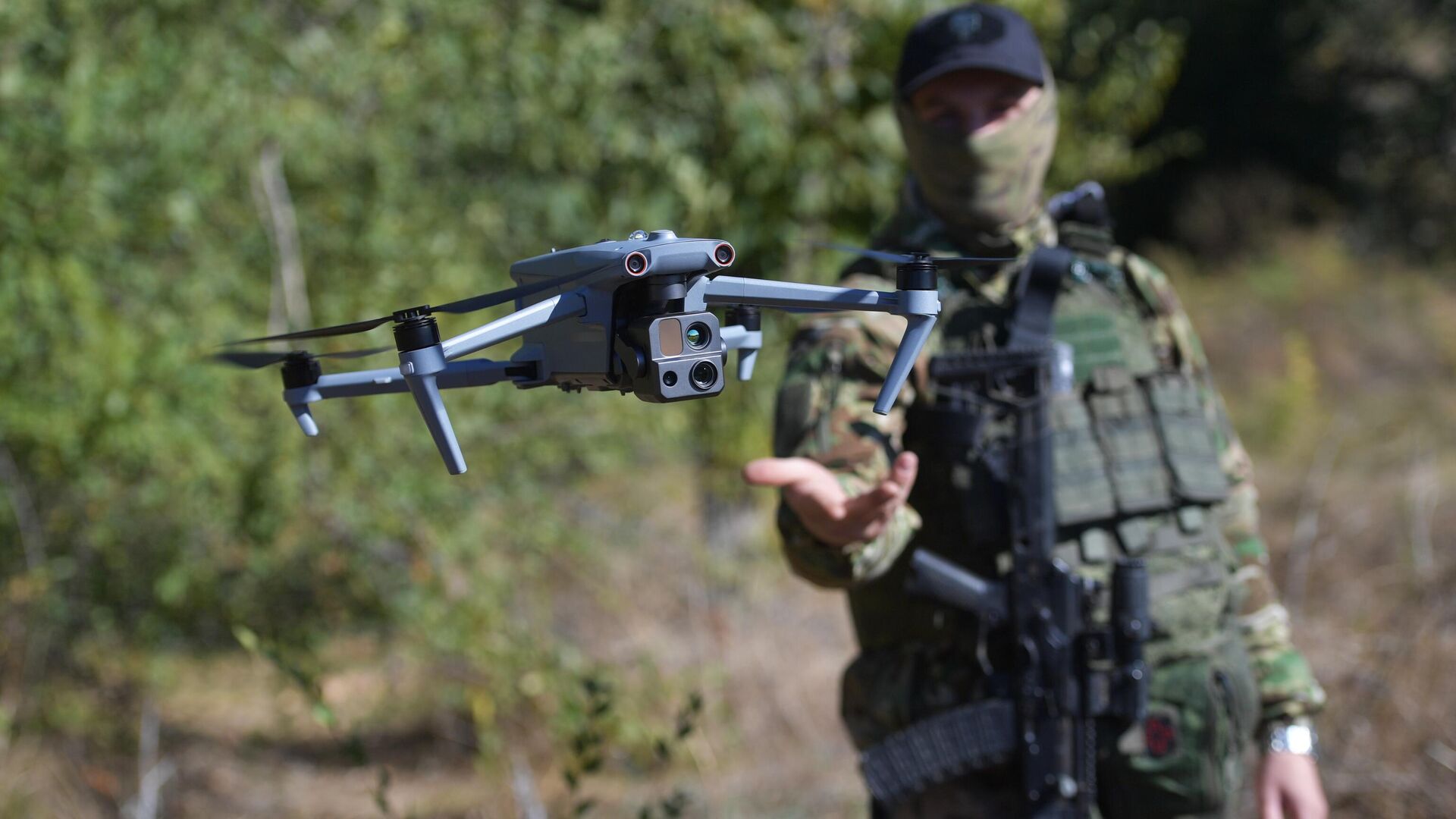 Инструктор рассказал СМИ о подготовке операторов дронов в ВС РФ