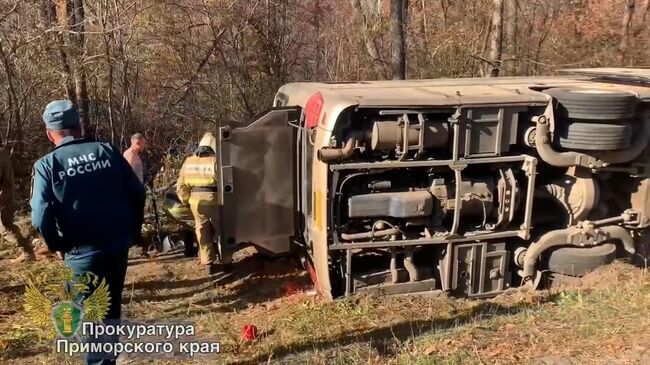 Авария с туристическим автобусом в Приморье