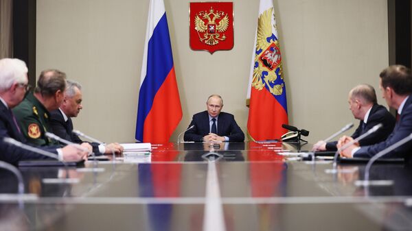 Президент РФ Владимир Путин проводит совещание, на котором обсуждается ход специальной военной операции, а также ситуация в зоне палестино-израильского конфликта