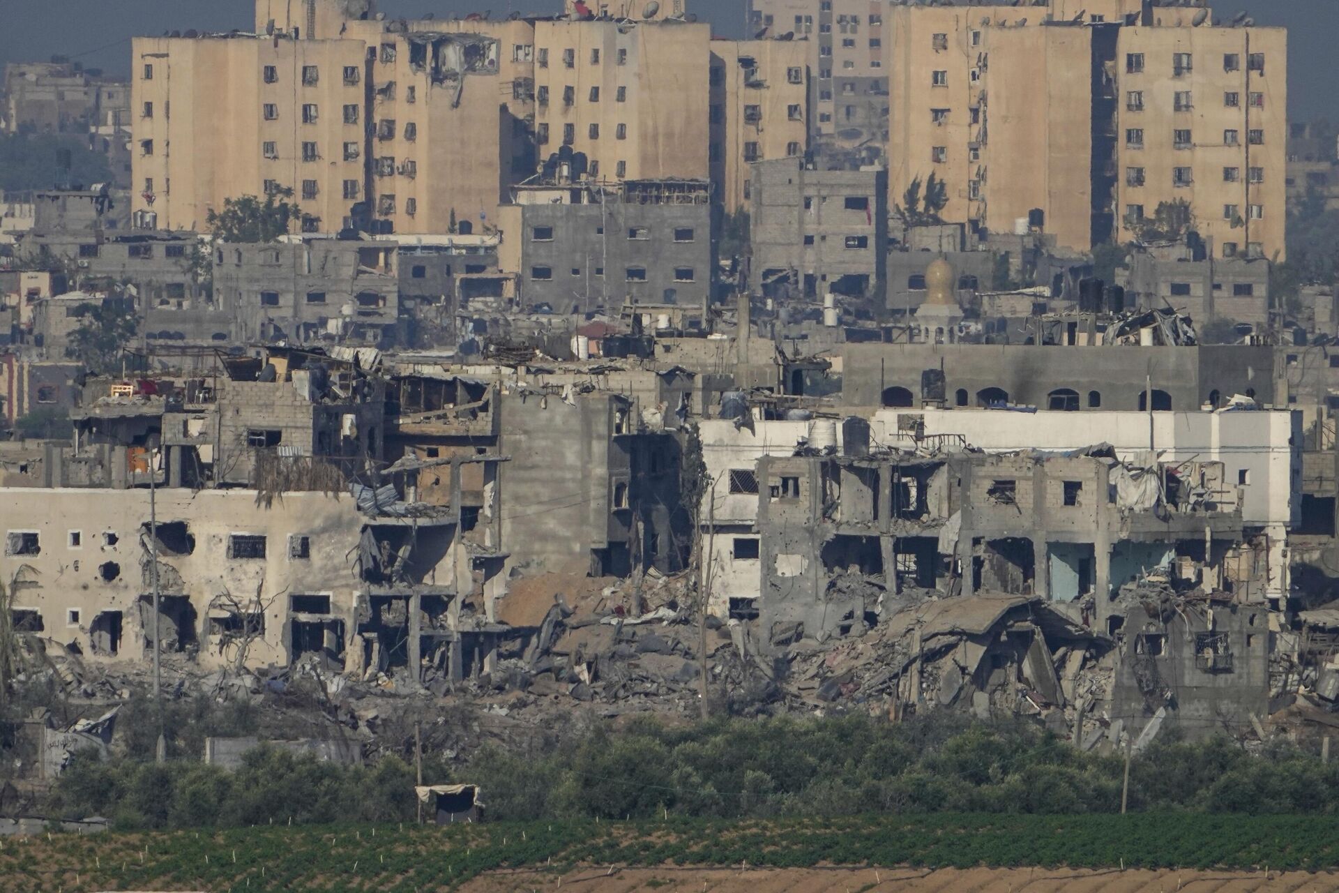 Разрушенные после израильских ударов дома на севере сектора Газа - РИА Новости, 1920, 20.10.2023