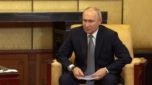 Встреча Путина с президентом Лаоса Сисулитом