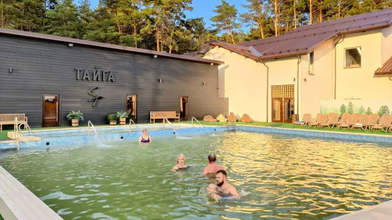 Эко-парк Тайга в Тюмени. Термальный бассейн