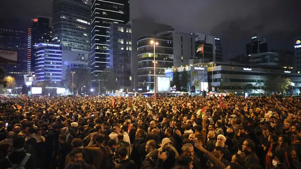 Διαδηλώσεις στην Κωνσταντινούπολη μετά την έκρηξη στο νοσοκομείο Αλ-Αχλί στη Γάζα