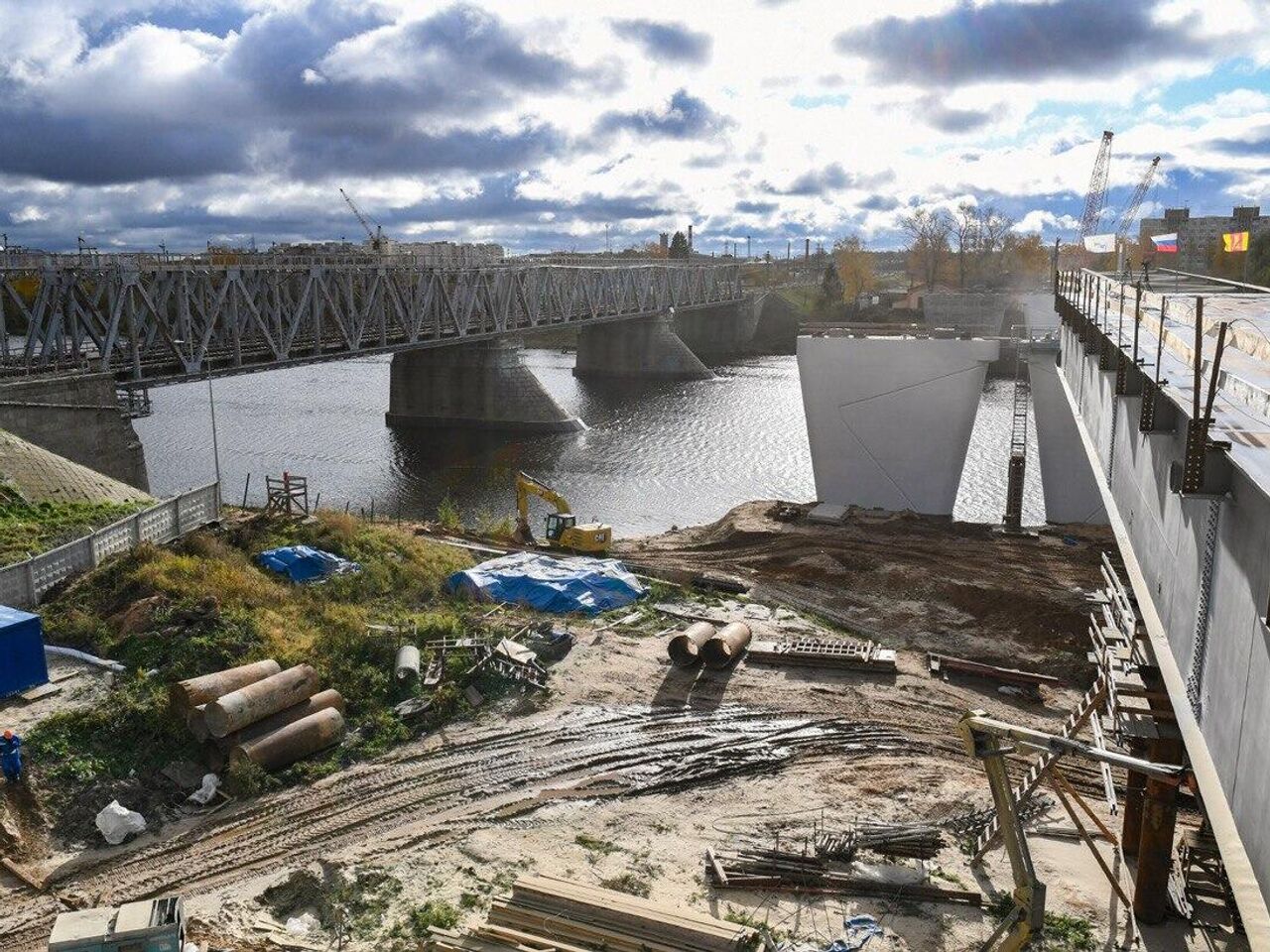 В Твери завершено сооружение опор Западного моста - РИА Новости, 18.10.2023