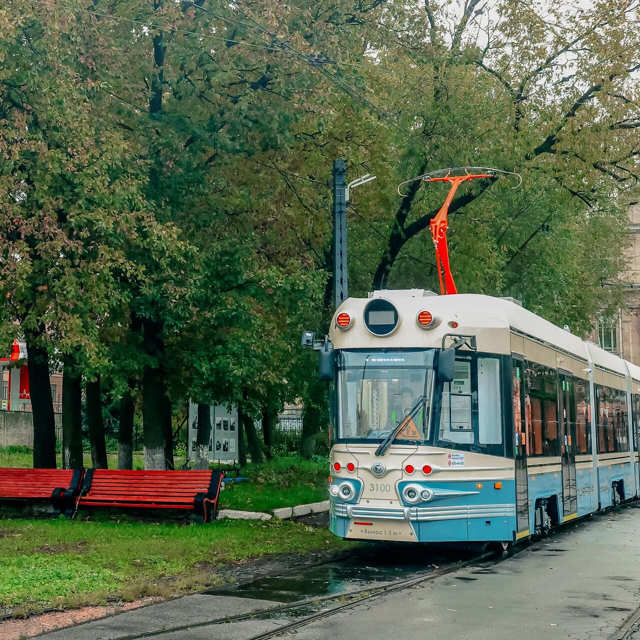 В Петербурге запустят новый трамвай, созданный в ретростиле - РИА Новости,  18.10.2023