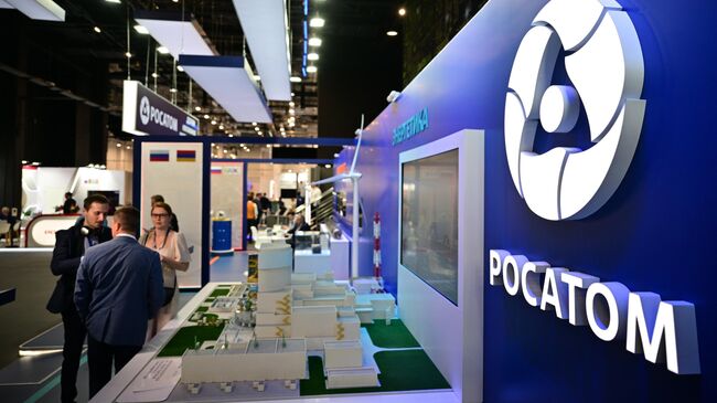 Стенд госкорпорации Росатом на выставке