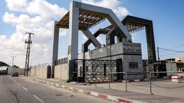 Ворота пограничного перехода Рафах между Египтом и сектором Газа