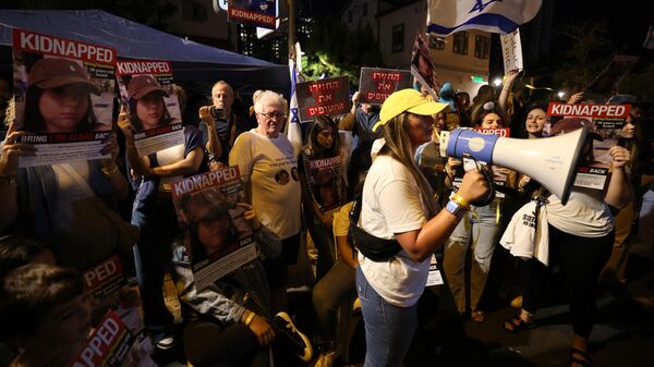 Демонстрация с призывом к освобождению израильских заложников, удерживаемых палестинскими боевиками. 21 октября 2023