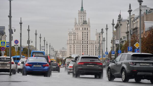 Машины в Москве