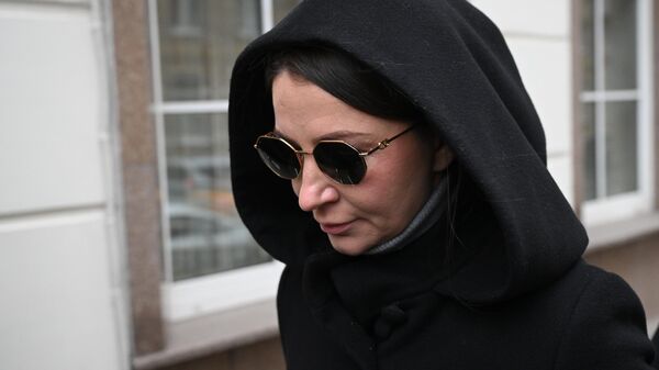 Суд рассмотрит иск Блиновской к налоговой службе 2 апреля