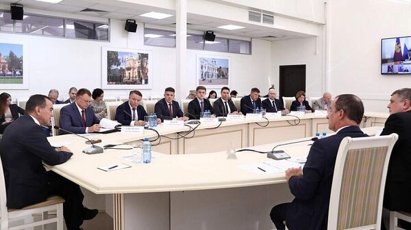Губернатор Краснодарского края Вениамин Кондратьев на заседании комиссии по улучшению инвестиционного климата в регионе