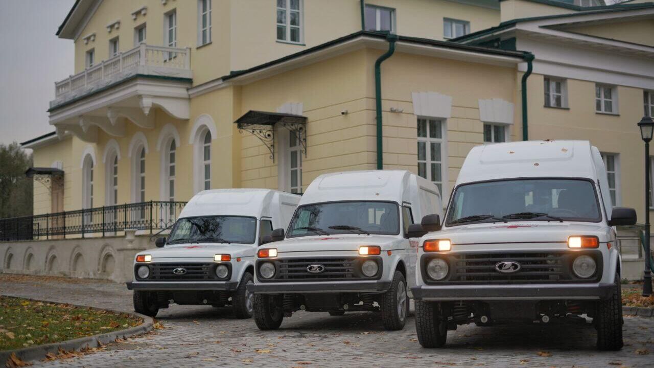 Новые автомобили для паллиативной службы в Московской области - РИА Новости, 1920, 25.10.2023