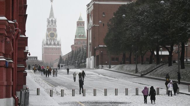 Снег в Москве