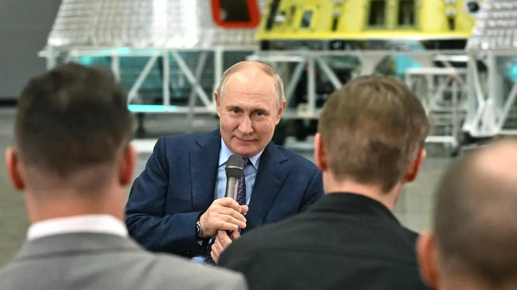 Путин поручил разработать нацпроект, формирующий космические сервисы