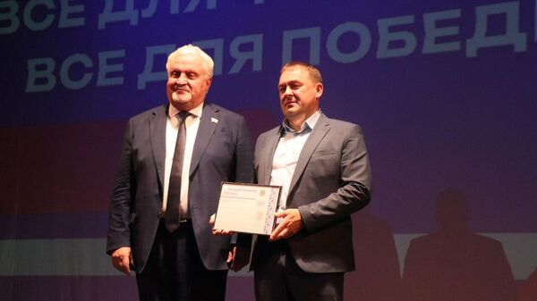 Матушкин вручил награды благотворителям фонда Развитие Тамбовщины
