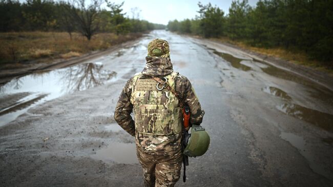 Российский военнослужащий в зоне СВО