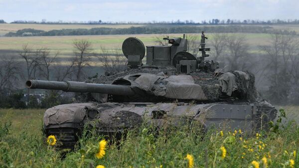 Боевая работа танка Т-90М 