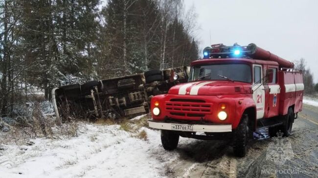 На месте ДТП с автобусом в Палехском районе Ивановской области